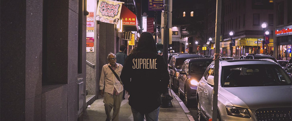 Supreme Banner